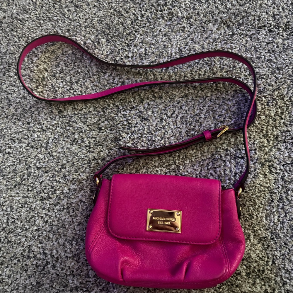 Michael Kors Fuchsia Leather Crossbody with Gold Plaque